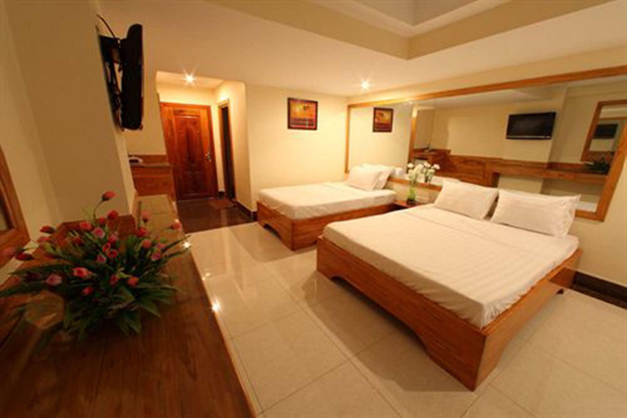Lucky Star 2 Hotel Πνομ Πενχ Εξωτερικό φωτογραφία