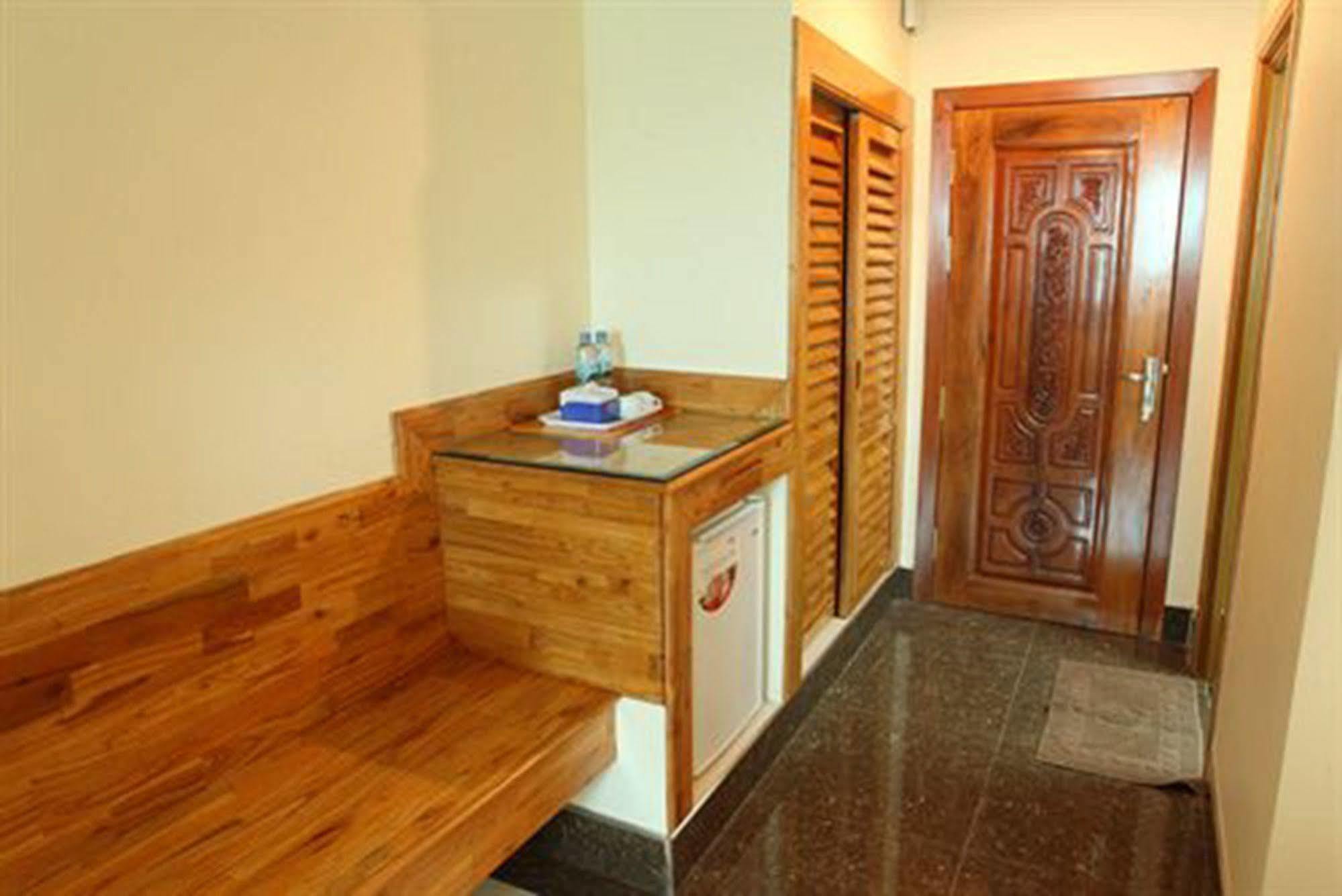 Lucky Star 2 Hotel Πνομ Πενχ Εξωτερικό φωτογραφία