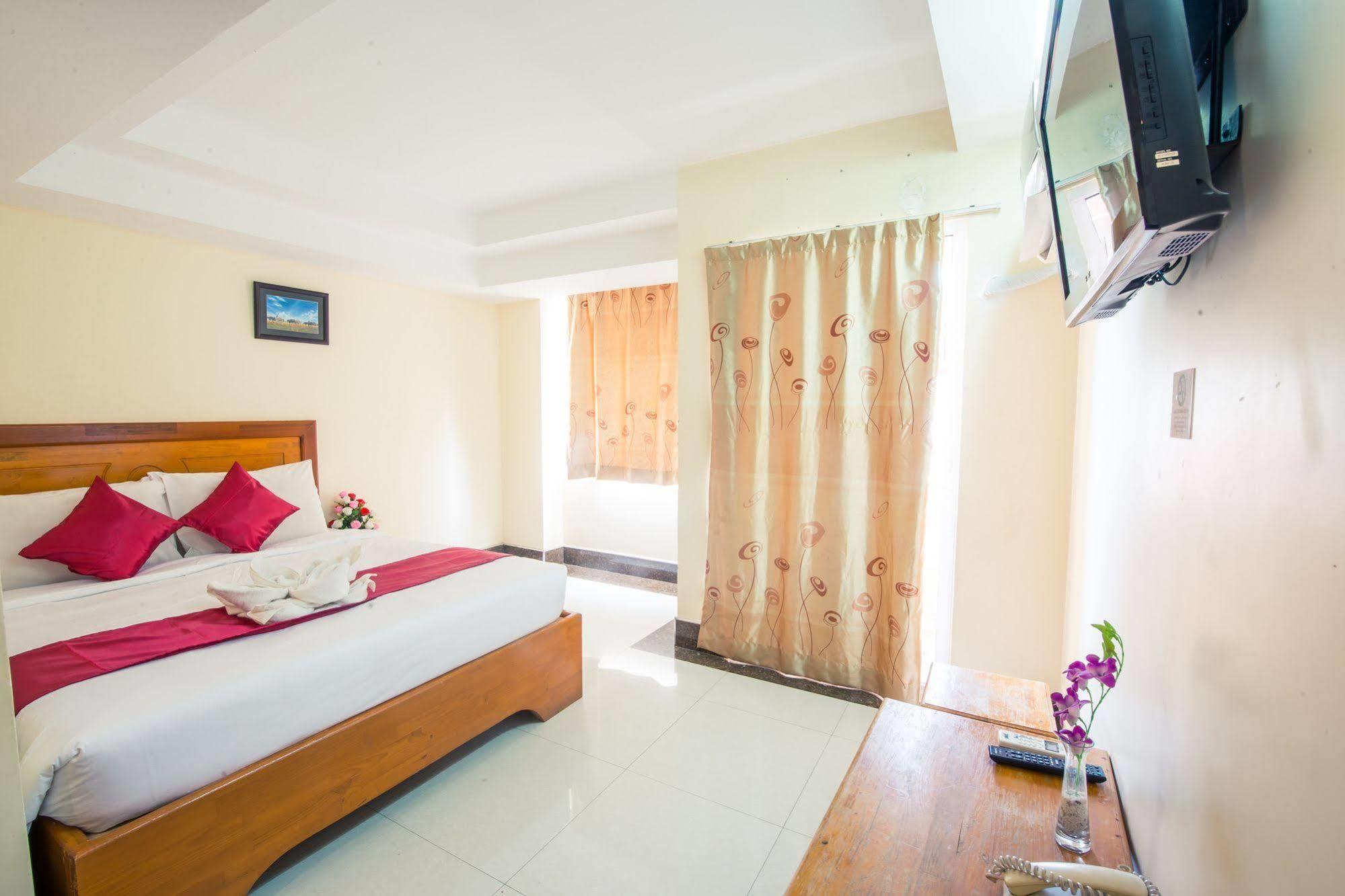 Lucky Star 2 Hotel Πνομ Πενχ Εξωτερικό φωτογραφία